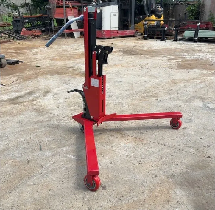 Xe nâng di chuyển phuy chân vuông
