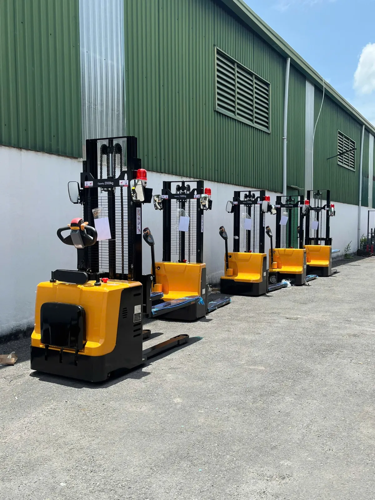 Xe nâng điện cao 2000kg 3m - ảnh 2