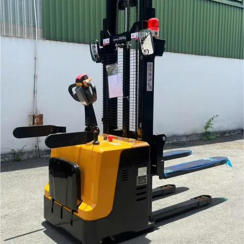Xe nâng điện cao 2000kg 3m