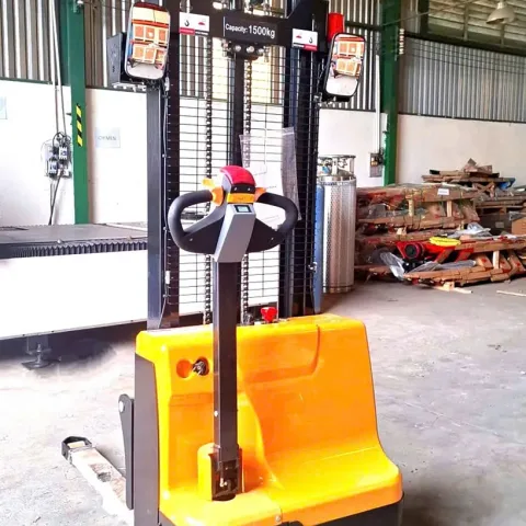 Xe nâng điện cao 3m HES-A15-30