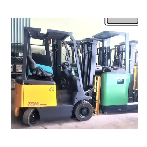 Xe nâng điện cũ TCM 1,5 tấn cao 3 m ngồi lái