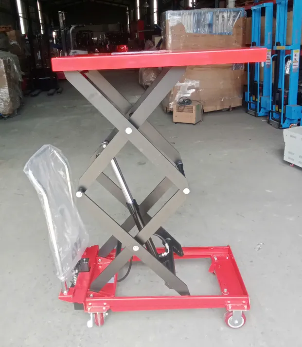 Xe nâng mặt bàn 500kg 1m5