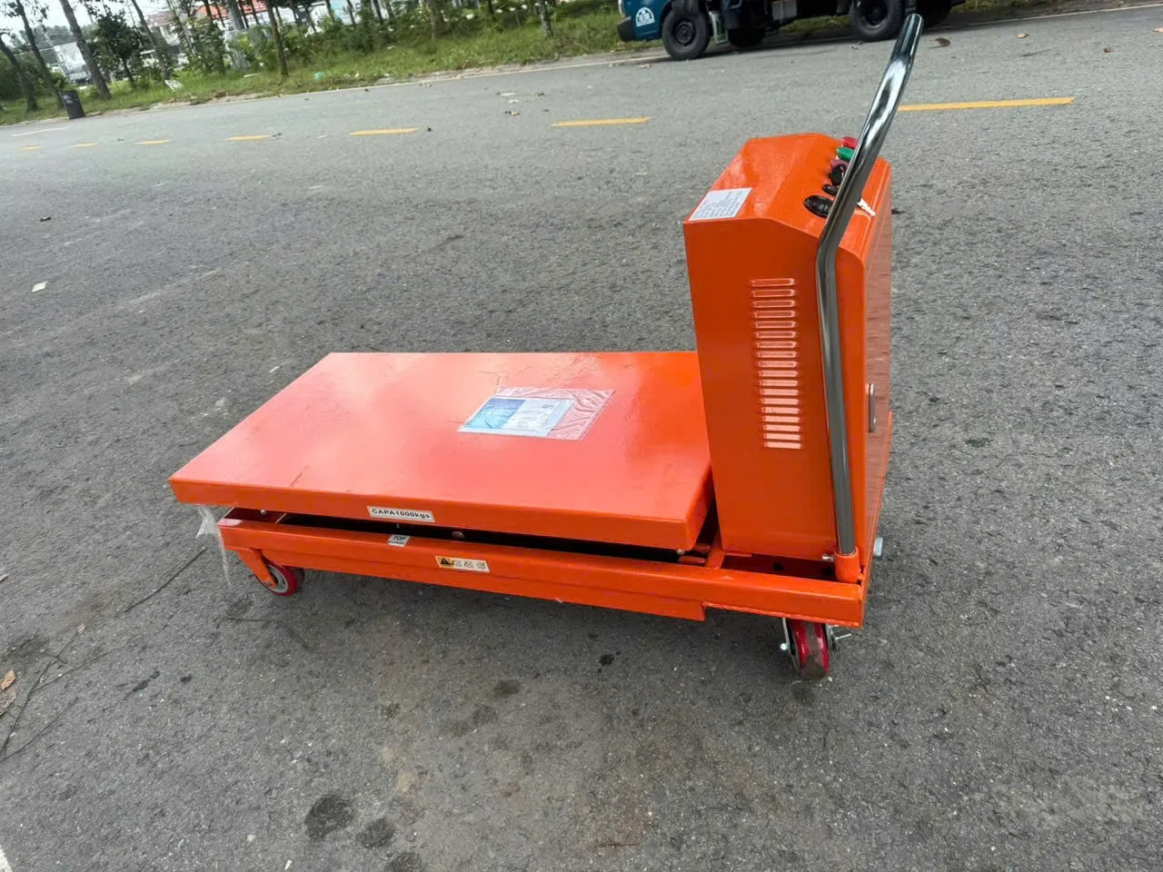 Xe nâng mặt bàn điện 1000kg 1m7 Wukunl - ảnh 2