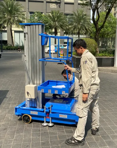 Xe nâng người Model GTWY801 AC