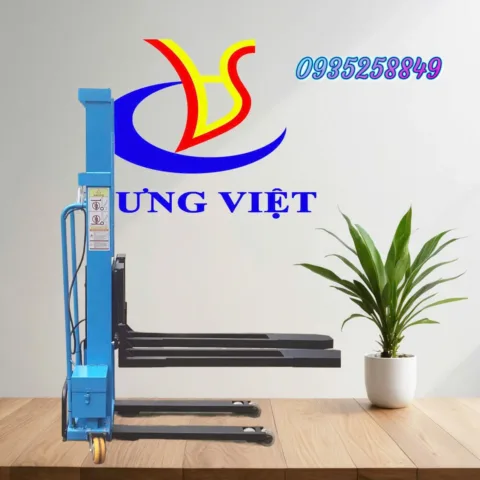 Xe nâng tự leo 1000kg